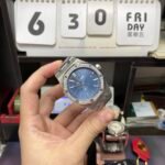 Audemars Piguet Royal Oak Series 15400ST, ICE Blue Dial, diamond brezel, 41mm size. - 图片 2