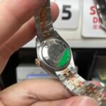 Rolex Datejust series m279171-0015, Rose Gold with Purple Dial and Diamond Hour Markers, 28mm Size. - 图片 4