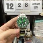 Rolex Submariner Series 116610LV-0002, Green Hulk, 40mm size. - 图片 8