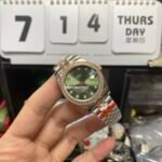 Rolex Datejust series m278383rbr-0030, Two-Tone Gold Case with Green Dial and Diamond Bezel, 31mm size, Jubilee bracelet. - 图片 9