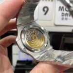 Patek Philippe Nautilus series 57111A-011, White Dial, 40mm Size. - 图片 4