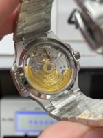 Patek Philippe Nautilus series 71181A-010, White Dial with Steel Bracelet Version, 35.2mm size. - 图片 16