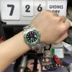 Rolex Submariner Series m126610lv-0002, New Green Hulk "STARBUCK" Genuine Green Ceramic Bezel Black Dial,Added the function of reverse calendar adjustment, ?41mm size. - 图片 6