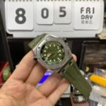 Audemars Piguet Royal Oak Offshore Series 15720ST.OO.A052CA.01, Green Dial, 42mm Size. - 图片 3