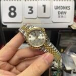 Rolex Datejust Series 178343-63163, Two-Tone Gold Case Silver Dial with Diamond Hour Markers Round Arched Bezel Set with Diamonds, 31mm Size, Five-Link Steel Bracelet. - 图片 3