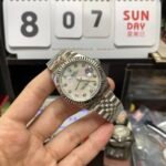 Rolex Datejust Series m126234-0019, White Mother-of-Pearl Dial with Diamond Hour Markers, 36mm size, Jubilee stainless steel bracelet. - 图片 3