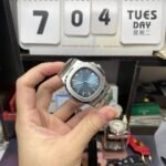 Patek Philippe Nautilus series 57111A 010, Stainless Steel Case Grey-Blue Dial Stainless Steel Bracelet, 40mm Size. - 图片 3