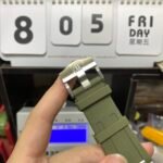 Audemars Piguet Royal Oak Offshore Series 15720ST.OO.A052CA.01, Green Dial, 42mm Size. - 图片 5