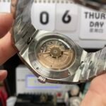 Vacheron Constantin Overseas series Multi-functional perpetual calendar, WHITE Dial with Steel Bracelet, 41.5mm Size. - 图片 6