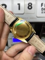 Rolex Day-Date Series 118135, Black Dial Gold Case with a leather strap, 36mm size. - 图片 4