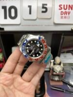 Rolex GMT-Master II Series Watch model M126710BLRO-0002 40mm - 图片 3