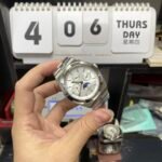 Vacheron Constantin Overseas series Multi-functional perpetual calendar, WHITE Dial with Steel Bracelet, 41.5mm Size. - 图片 2