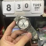 Vacheron Constantin Overseas Collections series 4500V110A-B126, White Dial Steel Bracelet Sunburst Patterned Brushed Dial, 41mm Size. - 图片 3