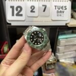 Rolex Submariner Series m126610lv-0002, New Green Hulk "STARBUCK" Genuine Green Ceramic Bezel Black Dial,Added the function of reverse calendar adjustment, ?41mm size. - 图片 9