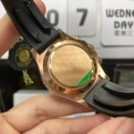 Rolex Cosmograph Daytona Series M116515ln-0019, White Dial Ceramic Bezel Rubber Strap Rose Gold Markers Three Sub-dials, 40mm size. - 图片 3