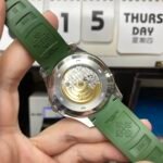 Patek Philippe Aquanaut Series 5168G-010, Green Dial Green Rubber Strap, 42.2mm Size. - 图片 11