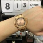 Patek Philippe Nautilus series 57111R-001, Rose Gold Case with Gradient Dark Brown Dial Steel Bracelet, 40mm Size. - 图片 6