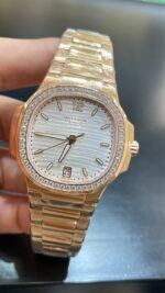 Patek Philippe Nautilus Sporty Elegance Series 71181200R-001, Silver Dial, 35.2mm size WOMEN - 图片 4