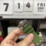 Audemars Piguet Royal Oak Offshore Series 15710ST.OO.A052CA.01, Green Dial, 42mm Size. - 图片 5