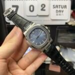 Patek Philippe Nautilus series 57111A 010, Blue Dial Silver Case and Alligator Leather Strap, 40mm Size. - 图片 2