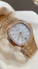 Patek Philippe Nautilus Sporty Elegance Series 71181200R-001, Silver Dial, 35.2mm size WOMEN - 图片 9