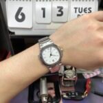 Patek Philippe Nautilus series 71181A-010, White Dial with Steel Bracelet Version, 35.2mm size. - 图片 7