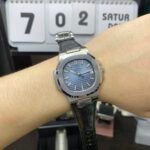 Patek Philippe Nautilus series 57111A 010, Blue Dial Silver Case and Alligator Leather Strap, 40mm Size. - 图片 5