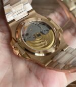 Patek Philippe Nautilus series 5711 Rose Gold Case with grey Dial Steel Bracelet, 40mm Size. - 图片 9