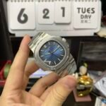 Patek Philippe Nautilus series 58111G-001, White Case with Blue Dial, 40mm Size. - 图片 3