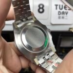 Rolex GMT-Master II series m126720vtnr-0002, Black-Green Bezel "Sprite" Left-Handed, 40mm Size. - 图片 10