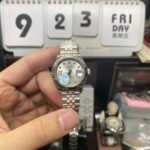 Rolex Datejust Series m279174-0021, Sunburst Silver Dial with Star-Shaped Diamond Hour Markers, 28mm Size, Five-Link Steel Bracelet. - 图片 2