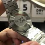 Audemars Piguet Royal Oak Offshore Series 67653BC.GG.1263BC.02, Frosted Gold Watch with Imported Quartz Movement, 33mm size. - 图片 4