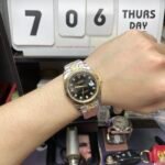Rolex Datejust series m126333-0006, two-tone gold case black dial with diamond markers and a five-link two-tone gold bracelet, 41mm size. - 图片 6