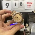 Patek Philippe Nautilus series 71181200R-010, All Rose Gold Case with Diamond Bezel, 35.2mm Size WOMEN - 图片 3