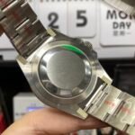 Rolex GMT-Master II series 116710LN-0001, All-Black Bezel Black Dial Green Hands, 40mm Size. - 图片 4