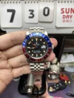 Rolex GMT-Master series Retro 1989S GMT PEPSI , 40mm size.