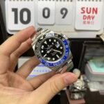 Rolex GMT-Master II series m126710blnr-0002, Steel Bracelet Black and Blue Ceramic Bezel Black Dial Blue Hands, 40mm size. - 图片 2