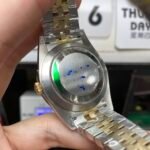 Rolex Datejust series m126333-0006, two-tone gold case black dial with diamond markers and a five-link two-tone gold bracelet, 41mm size. - 图片 4