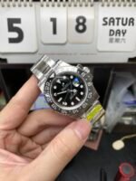 Rolex GMT-Master II Series Watch Model 2024 NEW M126710GRNR-0004 40mm - 图片 3