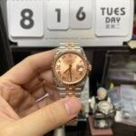 Rolex Datejust Series m126231-0027, Rose Red Dial Everose Gold Case Roman Numerals Five-Piece Link Jubilee Bracelet, 36mm Size. - 图片 2