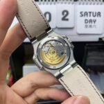 Patek Philippe Nautilus series 57111A 010, Blue Dial Silver Case and Alligator Leather Strap, 40mm Size. - 图片 3