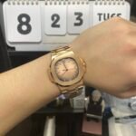 Patek Philippe Nautilus series 57111R-001, Rose Gold Case with Gradient Dark Brown Dial Steel Bracelet, 40mm Size. - 图片 8