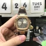 Patek Philippe Nautilus series 5711R, charcoal grey dial, 40mm size. - 图片 2