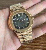 Patek Philippe Nautilus series 5711 Rose Gold Case with grey Dial Steel Bracelet, 40mm Size. - 图片 2