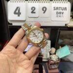 Rolex Datejust series m126333-0018, Two-Tone Gold Case with Mother-of-Pearl Dial, 41mm size, Jubilee stainless steel bracelet. - 图片 3