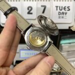 Patek Philippe Classical Watch Series 5527, White Case, White Dial, 39mm Size, Hinged Case Back. - 图片 4